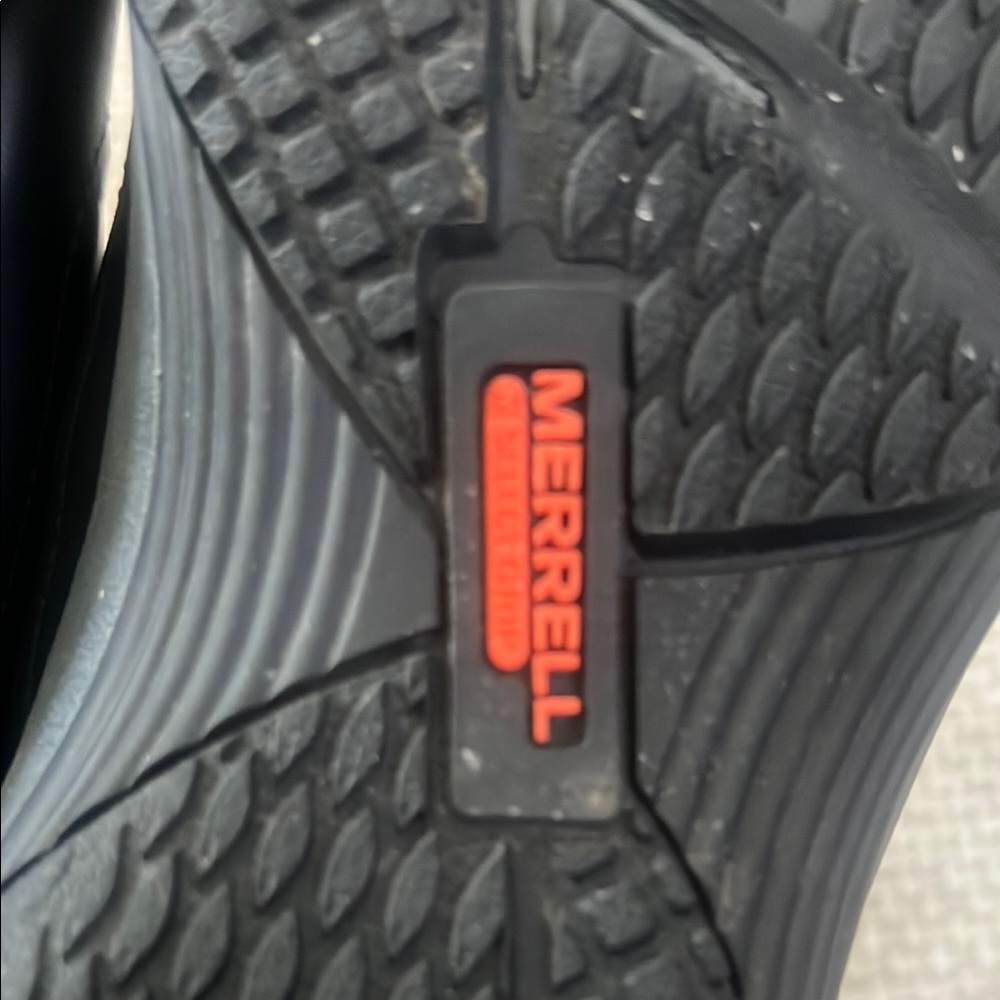 Merrell Classic Black Clogs - Picture 5 of 6